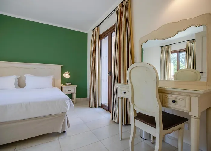 Hotel Aliathon Ionian Geroskipou