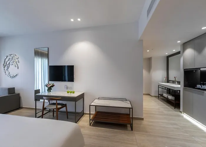 Aliathon Ionian Hotel 4*